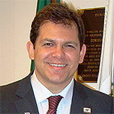 Dr. Renato Ambrósio